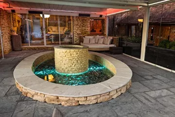 Quob Retreat Carousel_0013_QP_Fnc_Rm-210-4798 Quob Retreat Carousel_0013_QP_Fnc_Rm-210-4798