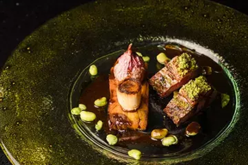 Quob Retreat Carousel_0016_QP Spring Tasting Menu-19 Quob Retreat Carousel_0016_QP Spring Tasting Menu-19